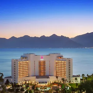 Akra Otel